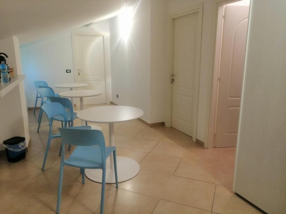 Soleluna Albenga Bagian luar foto